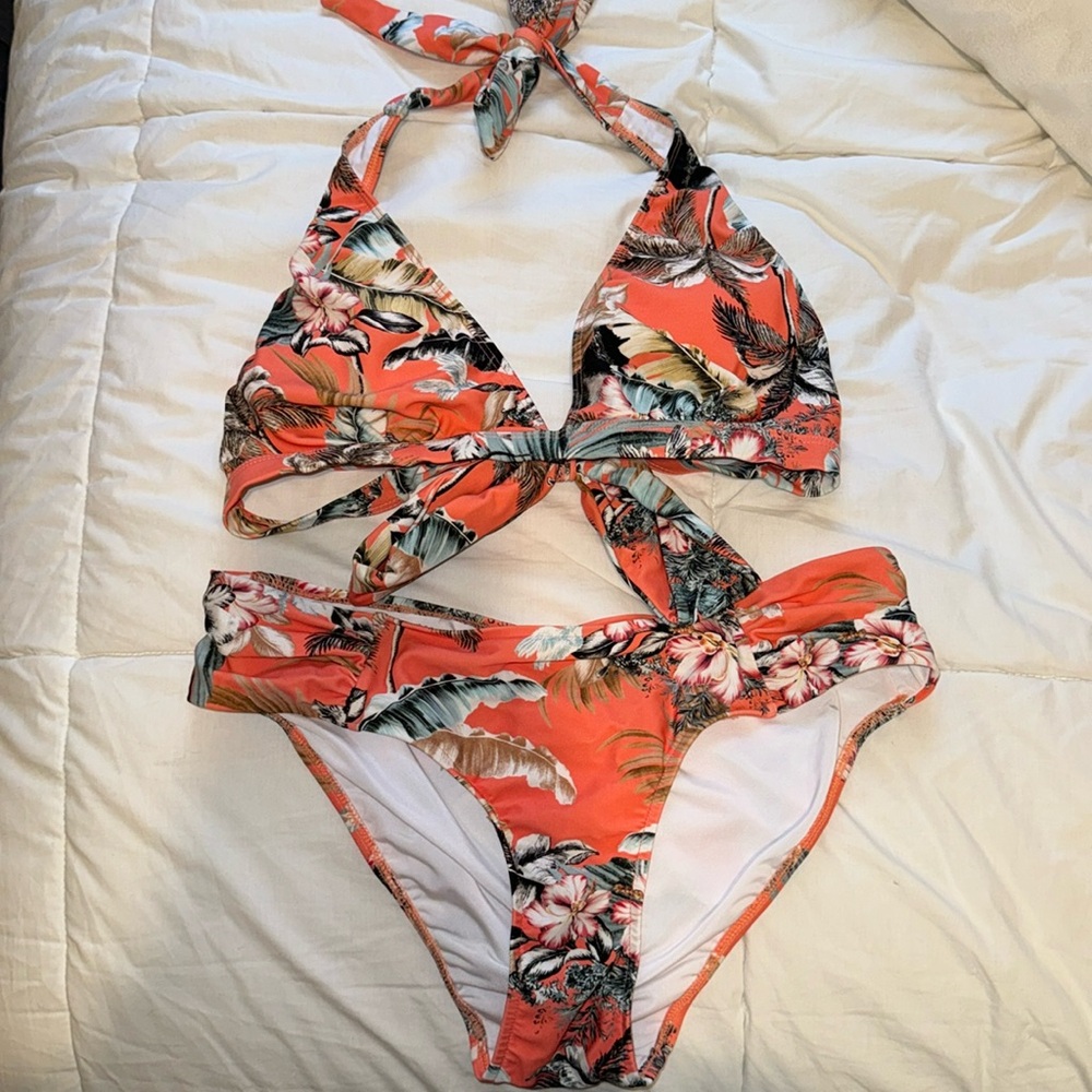 Coral Bikini! Size Medium!
